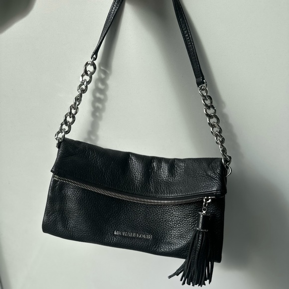 Sold - Picture 1 of 8